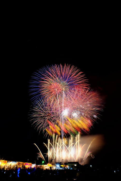 2024いなしき夏まつり花火大会1