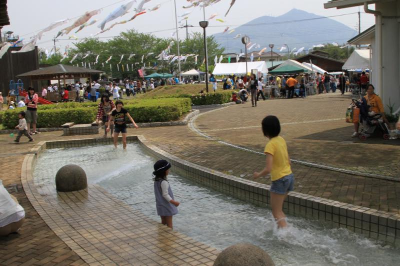 宮山ふるさとふれあい公園_水遊び